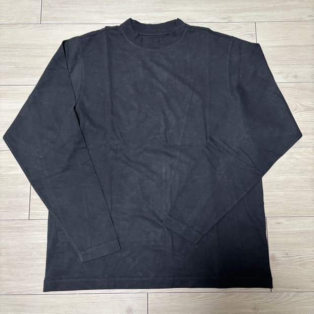 Yeezy gap long sleeve black