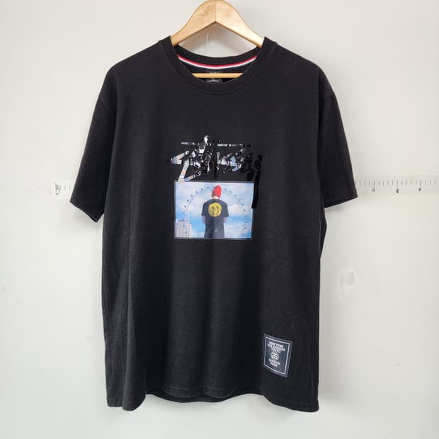스투시 블랙 반팔 티셔츠 프린팅