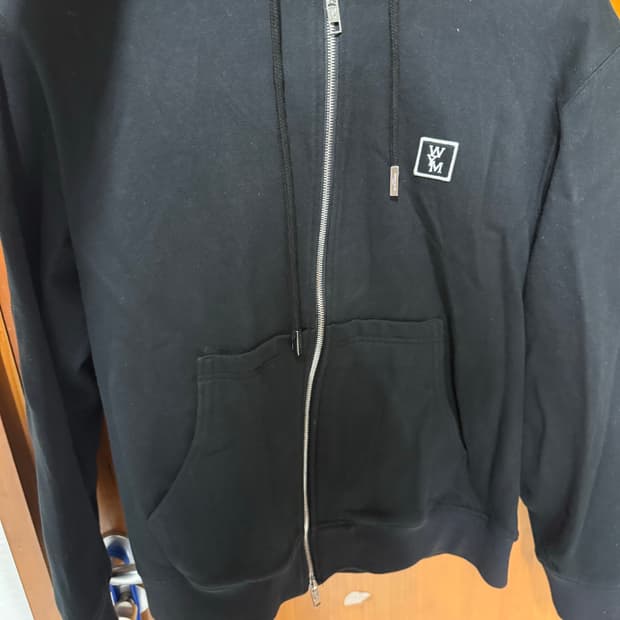 우영미 후드집업