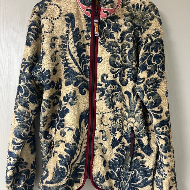 캐피탈 마리아 후리스 4사이즈