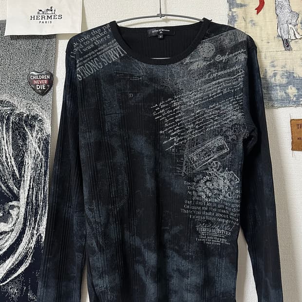 in the attic homme 아카이브 그래픽 텍스처 롱슬리브c