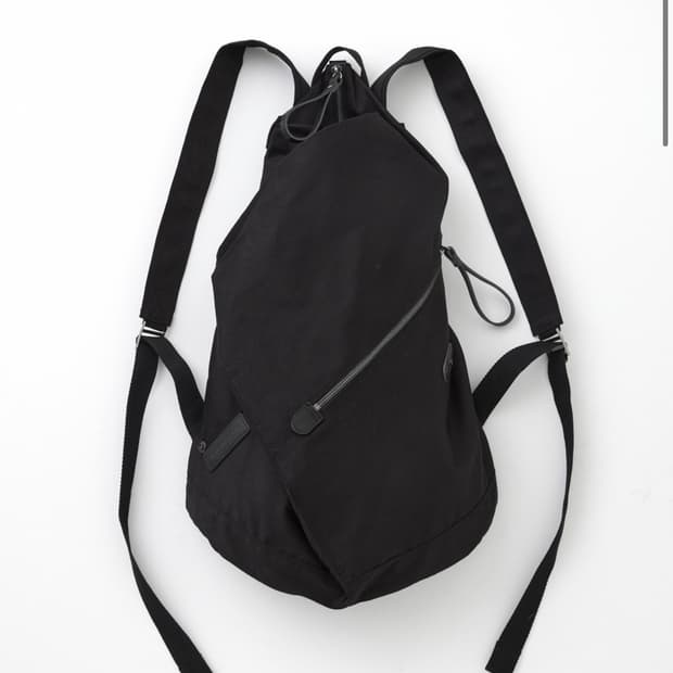 해칭룸 Duffle Backpack Black