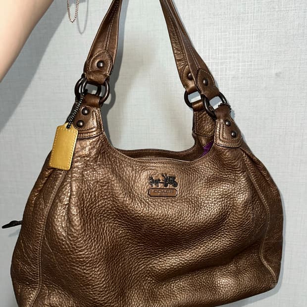 코치 브론즈 가죽 숄더백