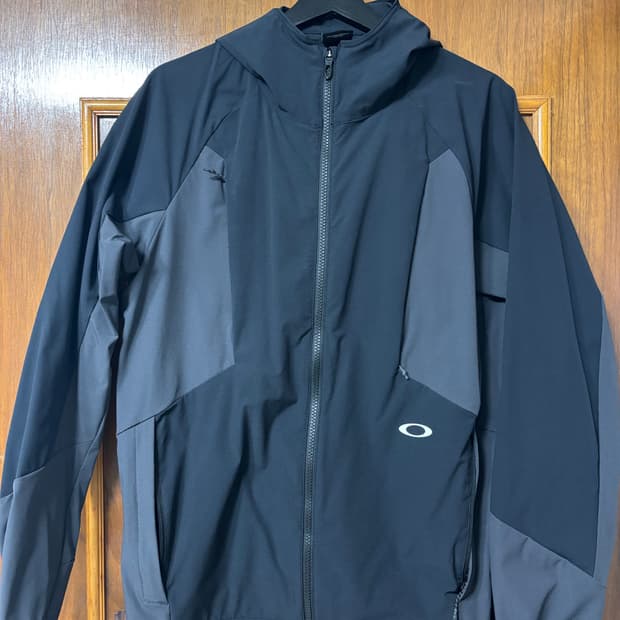오클리 자켓 바람막이