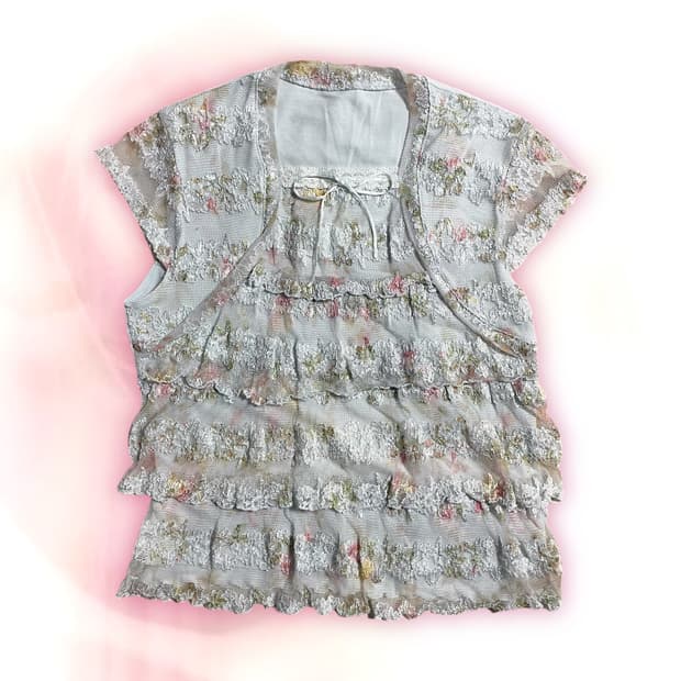 JP vintage flowery lace blouse