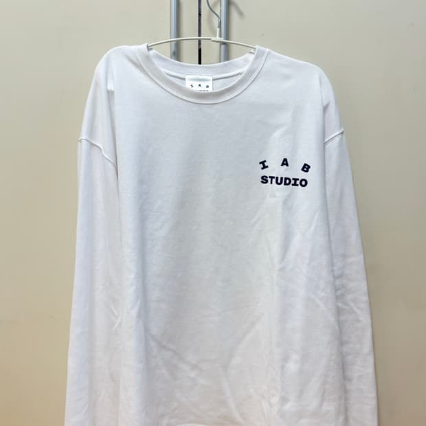 [XL] 아이앱 스튜디오 롱슬리브 화이트