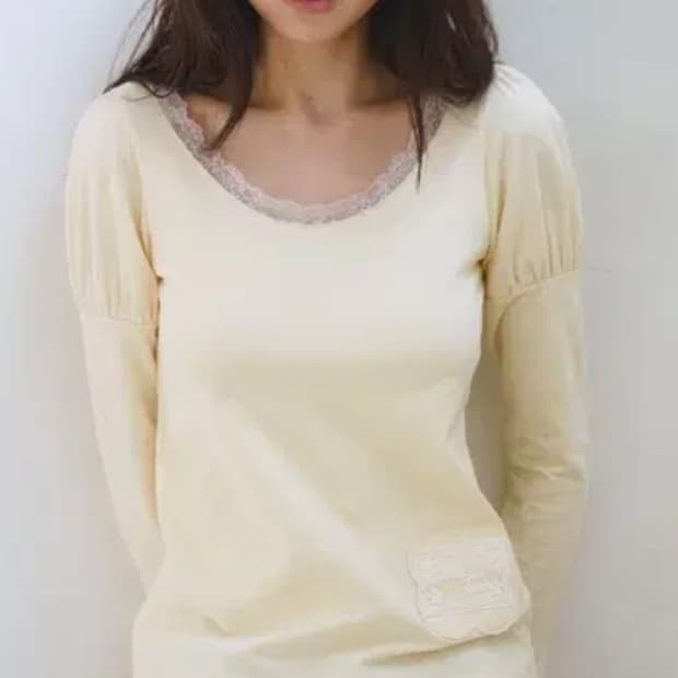 오퓌시 레이스 퍼프 롱슬리브