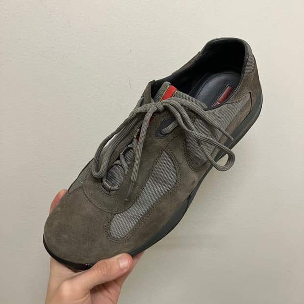 프라다 아메리칸컵 스웨이드