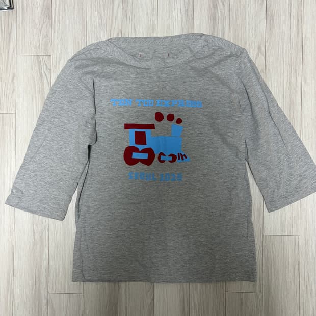 알렉스조노 티셔츠 미듐