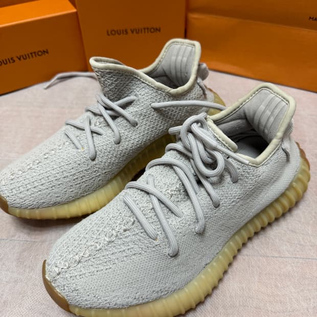 아디다스 이지부스트 350V2 세서미 230mm