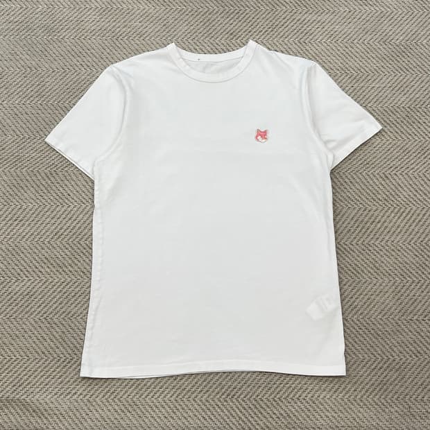 메종키츠네 폭스로고 반팔티 r3749