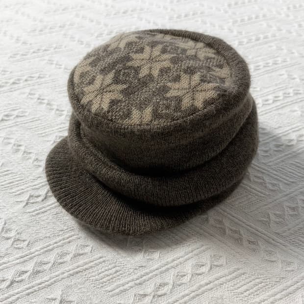 울 혼방 스노우 플레이크 패턴 니트 캡