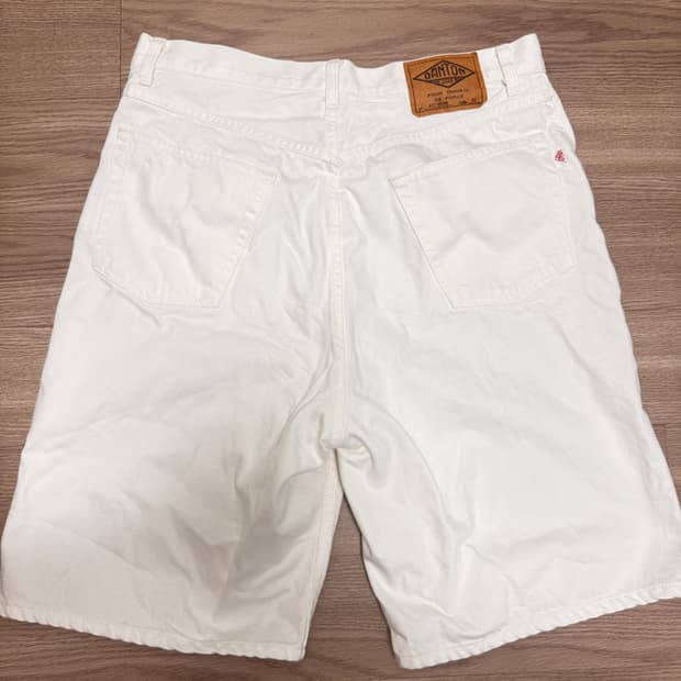 Danton men Ogn shorts 화이트 코튼 반바지