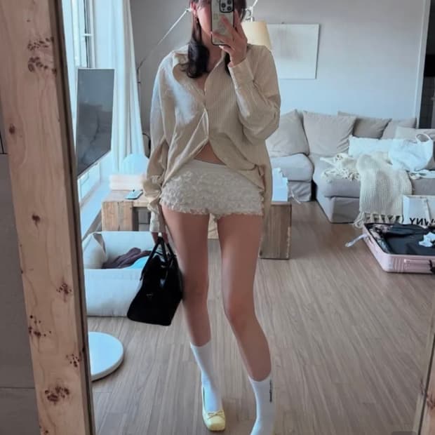 글로니 셔츠 화이트 m (WILLY BOXY SHIRT)