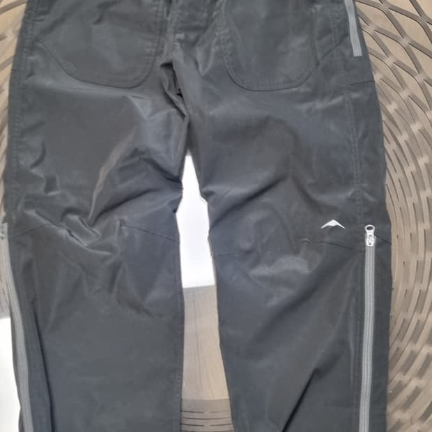 goyowear 트랙팬츠
