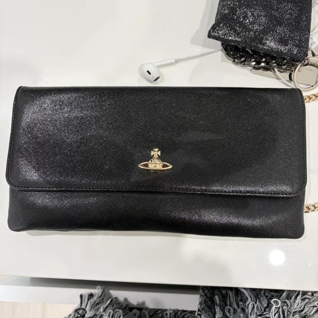 (오늘만 9만원) 정품 비비안웨스트우드 블랙 체인백 