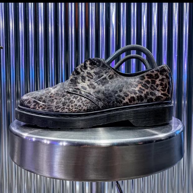 닥터마틴 레오파드 로퍼