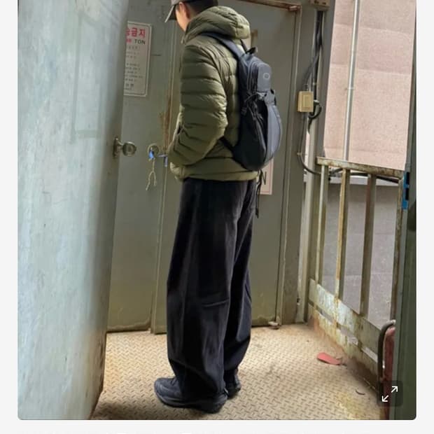 새상품 무신사 스탠다드 경량패딩