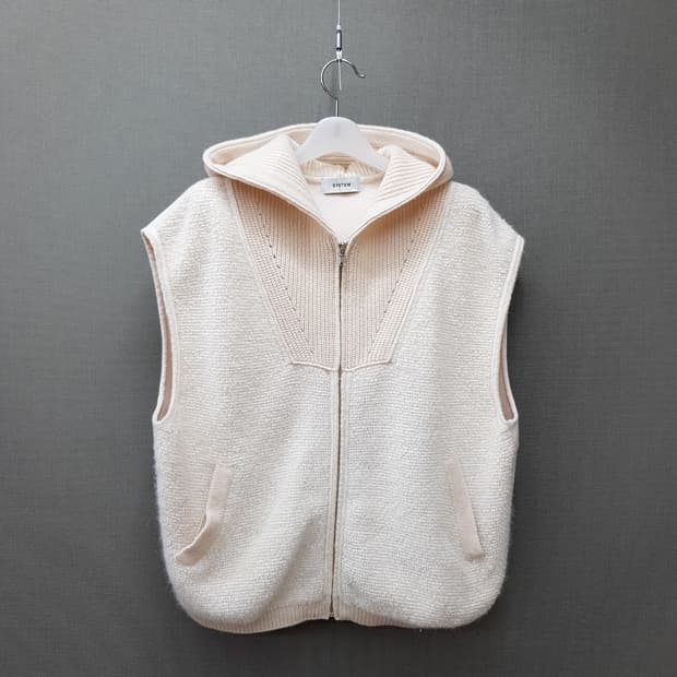 한섬 시스템 2024 후드 니트 집업 베스트 F사이즈