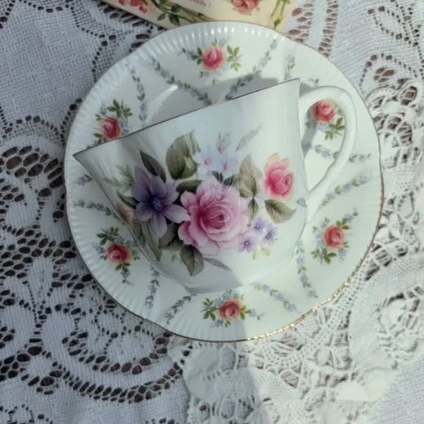 영국 빈티지 스태포드셔+로얄알버트 미뉴엣 데인티 듀오