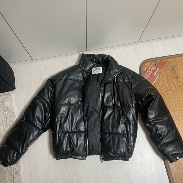 레더 가죽 패딩