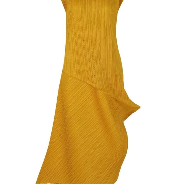 플리츠플리즈 리프 원피스 머스터드