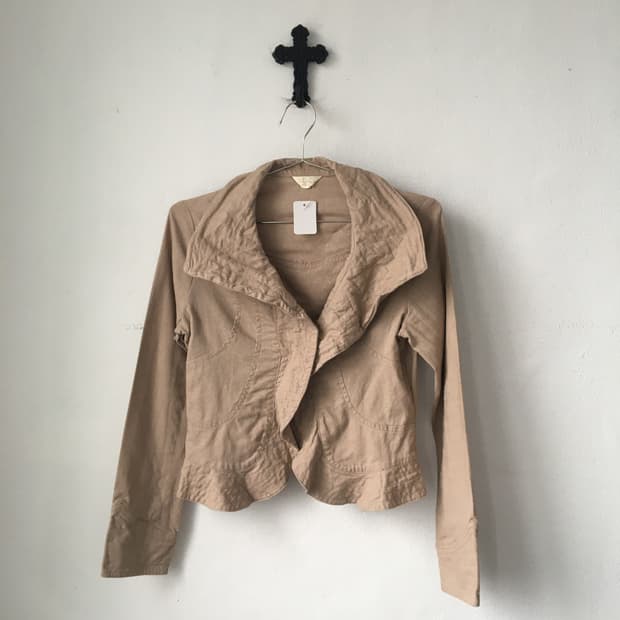 Line detail jacket