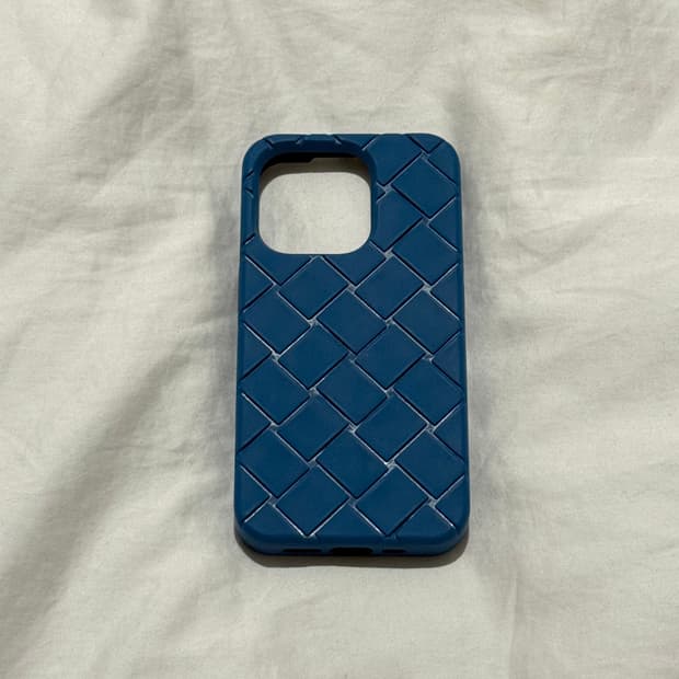 보테가 베네타 아이폰 14 프로 케이스 크루즈 