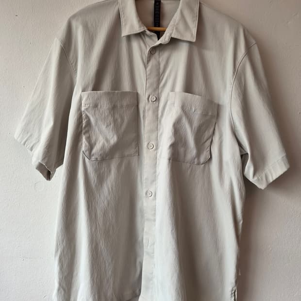 룰루레몬 남성 에어링반팔셔츠
