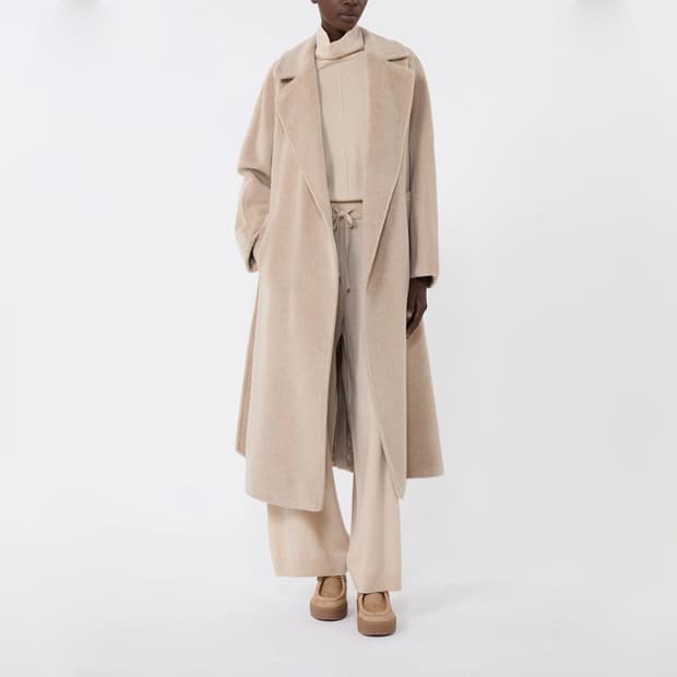 막스마라 위켄드 벨티드 울 코트