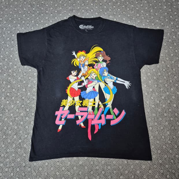 [L] 세일러문 오피셜 티셔츠 -232