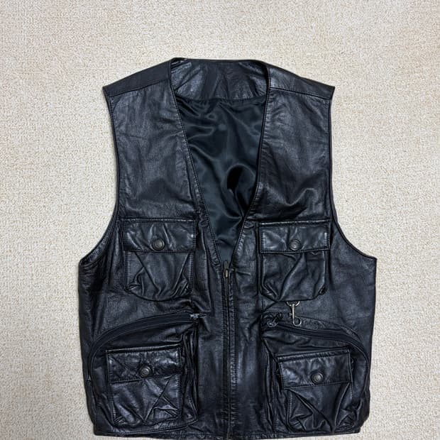 L) 빈티지 멀티포켓 레더 베스트