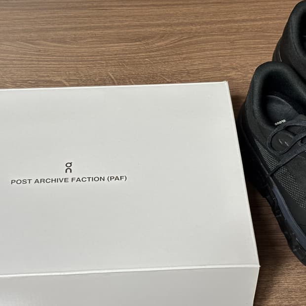 (275)온러닝 x 포스트아카이브팩션 클라우드몬스터2 블랙 마그넷