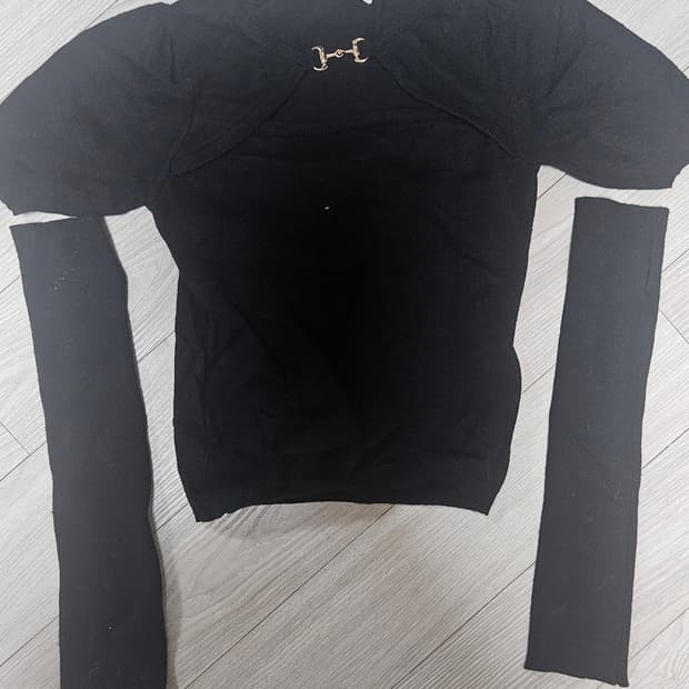 cheri mi 스나계 가슴트임 니트 판매