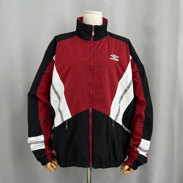 엄브로 노팅엄 바람막이/#3622