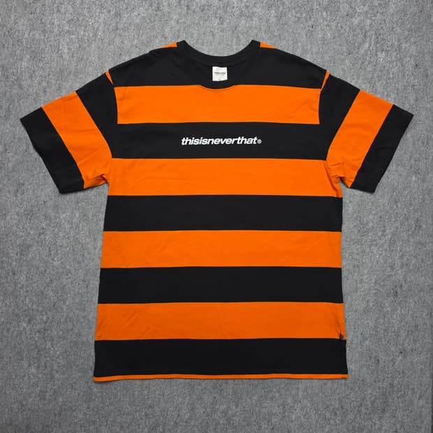 디스이즈네버댓 스트라이프 스펠로고 반팔티 L