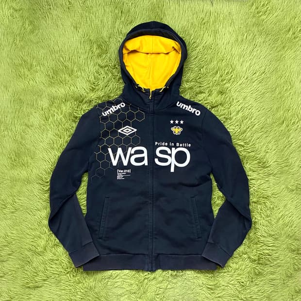 똥파리 FC by UMBRO