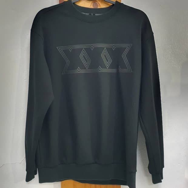 젝시믹스 겨울남자 검정 맨투맨(100)