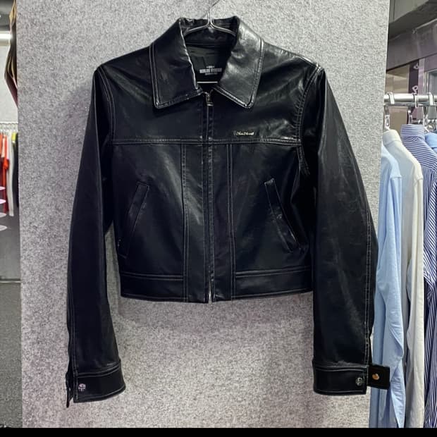 배드블러드 레더 자켓