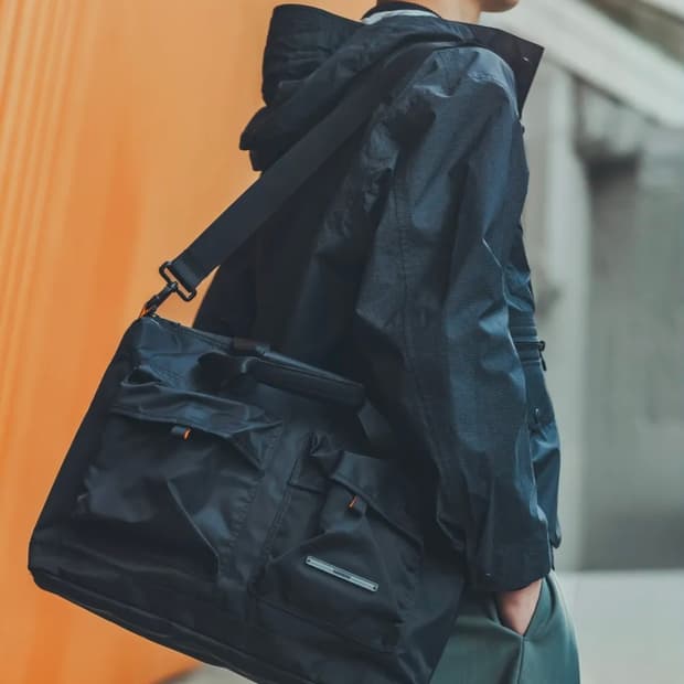 로우로우 시티워커 토트백 010 Black