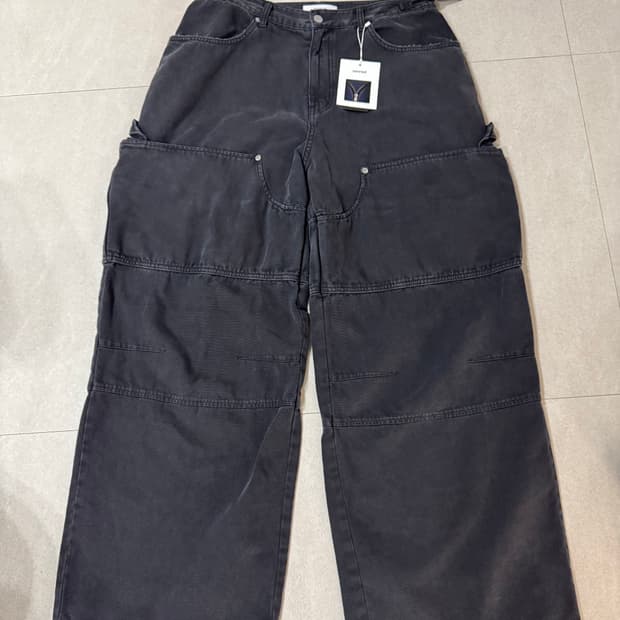 논노더 더블니 1사이즈 판매 합니다