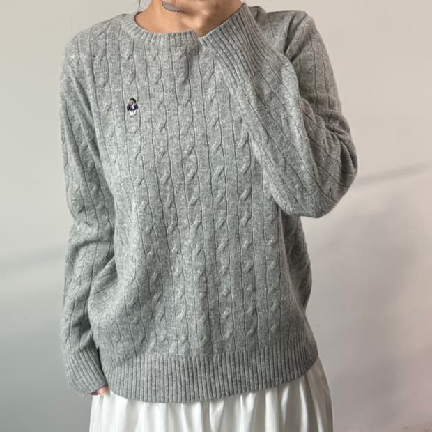 [L] 티니위니 그레이 니트