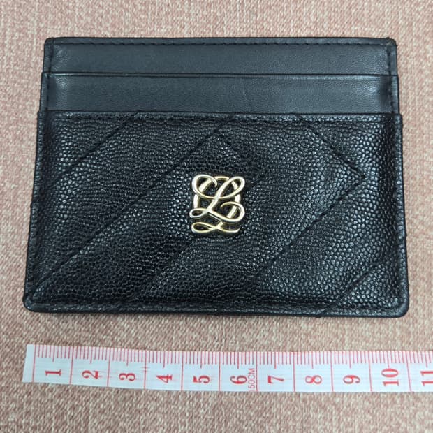 루이까또즈 블랙 퀼팅 카드지갑
