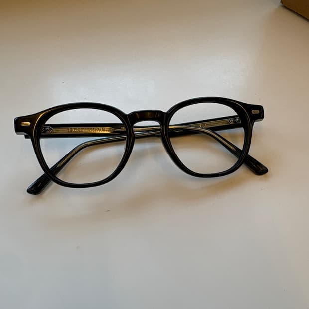 젠틀몬스터 에디a