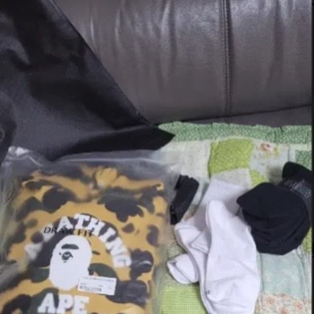 베이프 후드티 황계 팝니다