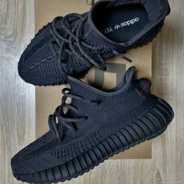 [255]아디다스 이지부스트 350 v2 트리플 블랙