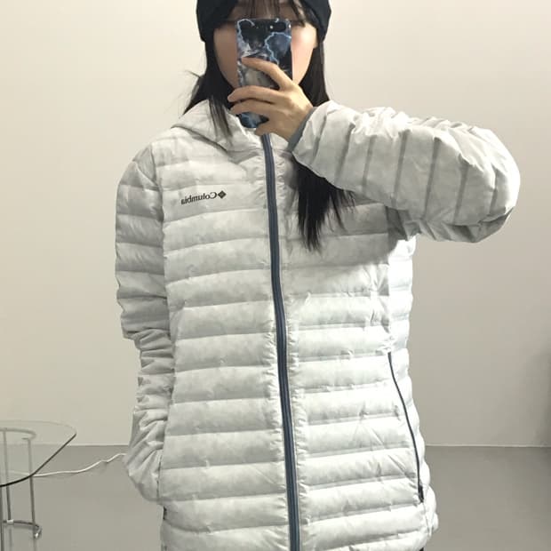 Columbia White Poly Puffer Jackets