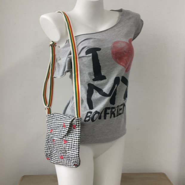 check heart mixed pattern cross bag