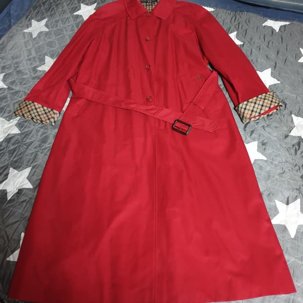 닥스 런던 클래식체크 패브릭 벨티드 트렌치 코트 레드 (L)