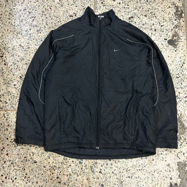 나이키(NIKE) 블랙 바람막이 자켓